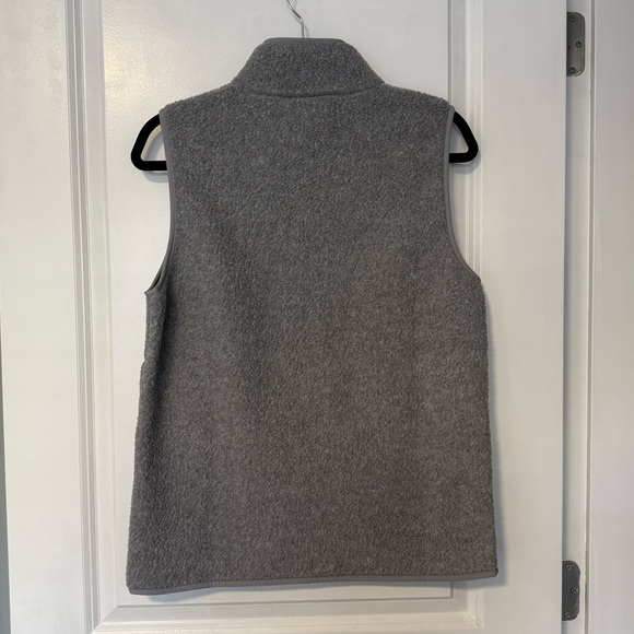 Aritzia TNA Polartec® Thermal Pro™ Mockneck Vest - Picture 5 of 5